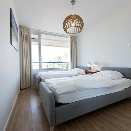 Sterflat 99 * Egmond aan Zee