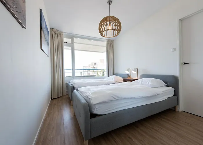 Sterflat 99 * Egmond aan Zee